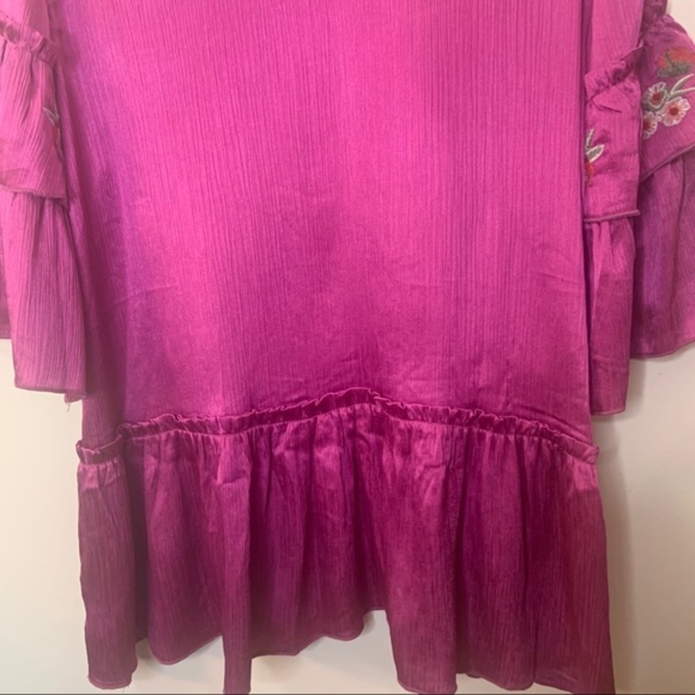 Umgee Usa Boho Gypsy Floral Embroidered Magenta Bell Sleeve Satin Top - Picture 9 of 13